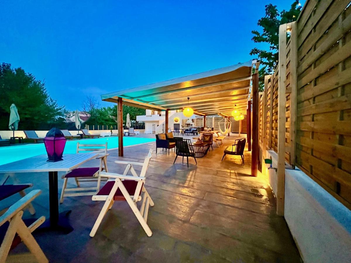 Beach Villa Verano With Private Pool By Dadovillas Sidárion Buitenkant foto